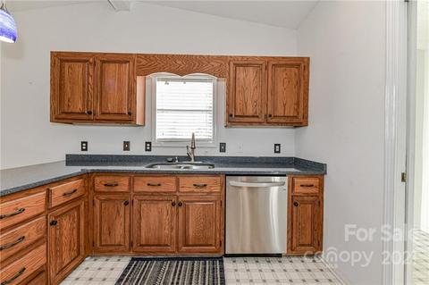 3952 Cold Springs Rd E, Concord, NC 28025 photo 13