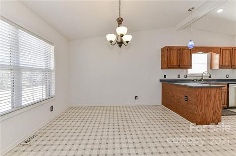 3952 Cold Springs Rd E, Concord, NC 28025 photo 16