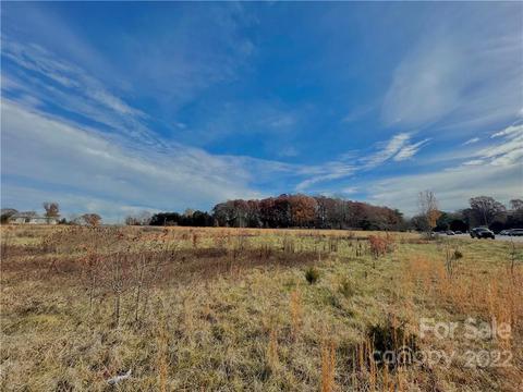 1568 Gold Hill Rd, Fort Mill, SC 29708
