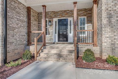 5008 Oconee Dr, Stanley, NC 28164 photo 4
