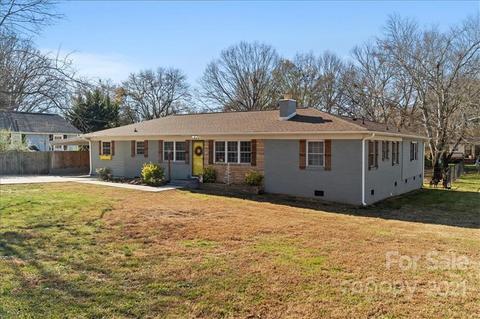 404 S Central Ave, Locust, NC 28097 photo 2
