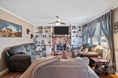 404 S Central Ave, Locust, NC 28097 photo 7