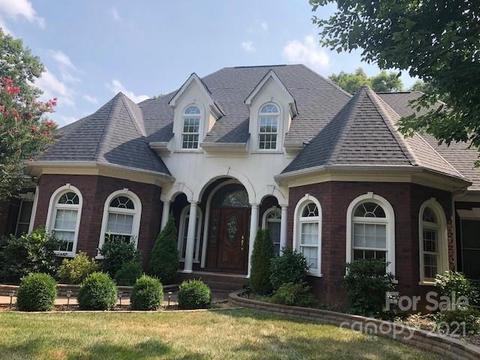 6714 Fox Ridge Cir, Davidson, NC 28036 photo 1