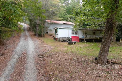 96 Pete Taylor Rd, Sylva, NC 28779 photo 3