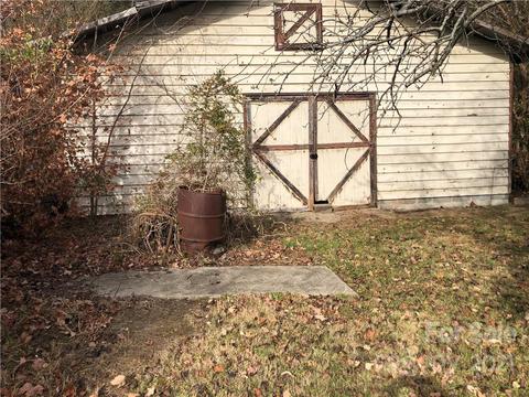 992 Flat Swamp Rd, Denton, NC 27239 photo 5