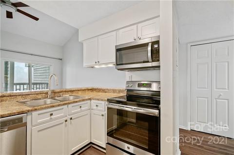 209 Northwest Dr, Davidson, NC 28036 photo 8