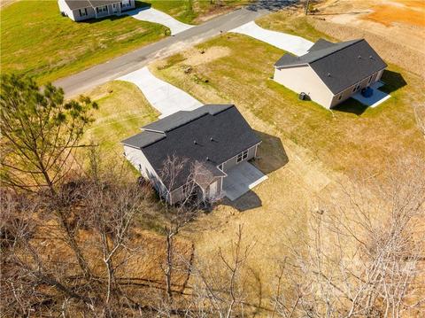 1480 Foxbrook Cir, Lancaster, SC 29720 photo 5