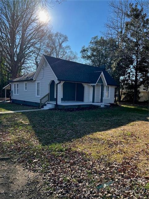 974 13th St, Kannapolis, NC 28083 photo 2