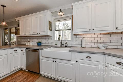 717 Killian Rd, Stanley, NC 28164 photo 9