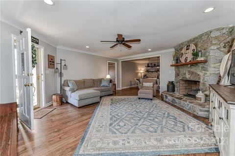 717 Killian Rd, Stanley, NC 28164 photo 3