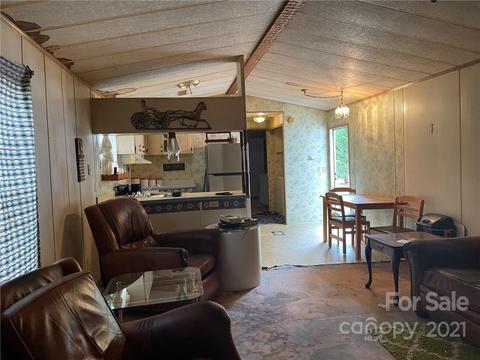 8847 Spring Meadow Dr, Hickory, NC 28601 photo 7