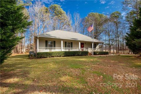 2403 Define Ln, Lancaster, SC 29720 photo 2