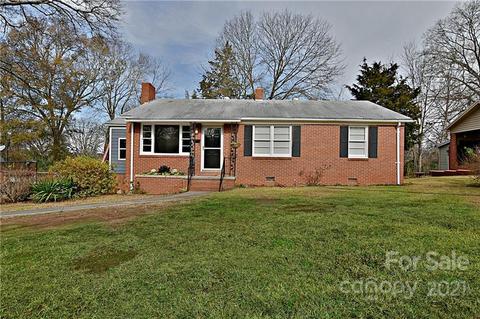 405 Laurel Ct, Lancaster, SC 29720 photo 1