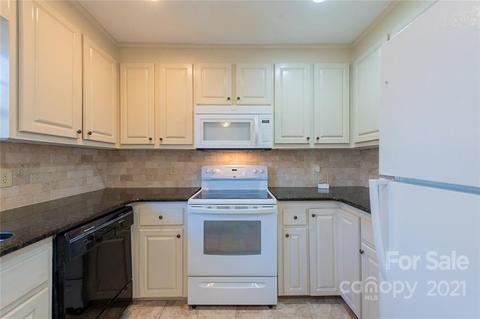 1593 Brook Dr, Fort Mill, SC 29708 photo 4