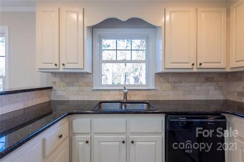 1593 Brook Dr, Fort Mill, SC 29708 photo 8
