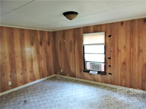 720 Jackson Loop Rd, Flat Rock, NC 28731 photo 10