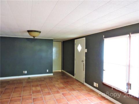 720 Jackson Loop Rd, Flat Rock, NC 28731 photo 11