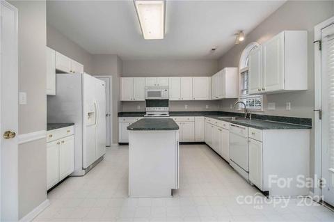19937 Catamaran Ct, Cornelius, NC 28031 photo 5