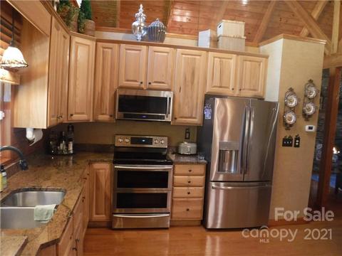 454 S Pointe Rd, Mill Spring, NC 28756 photo 10