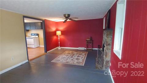 60 Mingus St, Canton, NC 28716 photo 6