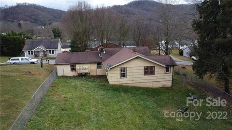 60 Mingus St, Canton, NC 28716 photo 2