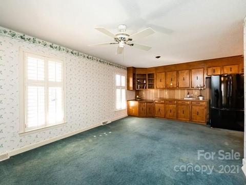 107 Pine St, Mount Pleasant, NC 28124 photo 7