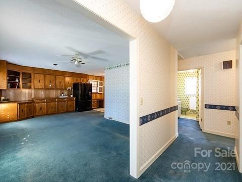 107 Pine St, Mount Pleasant, NC 28124 photo 5