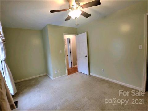 224 Pyramid Pl, Sylva, NC 28779 photo 20