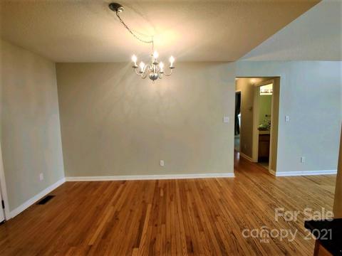 224 Pyramid Pl, Sylva, NC 28779 photo 13