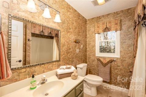 2 Fox Xing, Rosman, NC 28772 photo 25