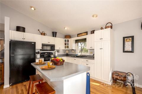 2 Fox Xing, Rosman, NC 28772 photo 21