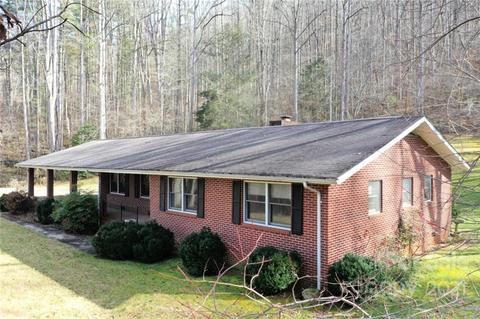 600 Hidden Valley Rd, Sylva, NC 28779 photo 2