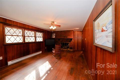 600 Hidden Valley Rd, Sylva, NC 28779 photo 11