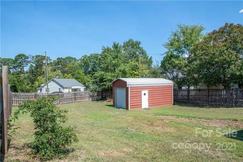 140 Mock Cir, Davidson, NC 28036 photo 3