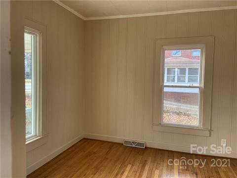 1021 E Main St, Maiden, NC 28650 photo 7