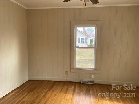 1021 E Main St, Maiden, NC 28650 photo 8