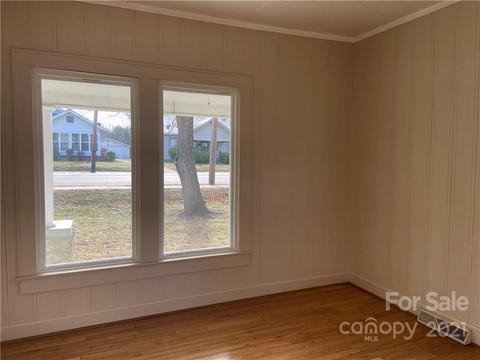 1021 E Main St, Maiden, NC 28650 photo 6