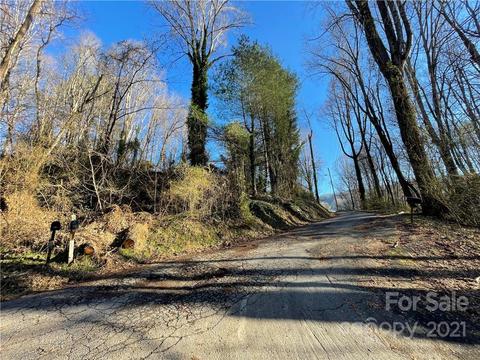 76 Walton Dr, Sylva, NC 28779 photo 6