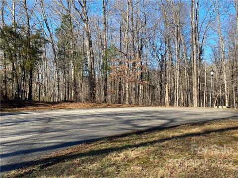 280 Torrington Dr, Mount Ulla, NC 28125 photo 5
