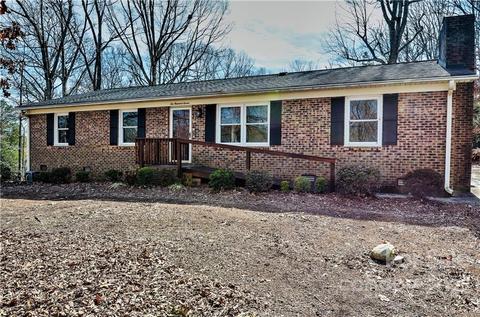 207 Falling Tree Ln, Monroe, NC 28112 photo 4