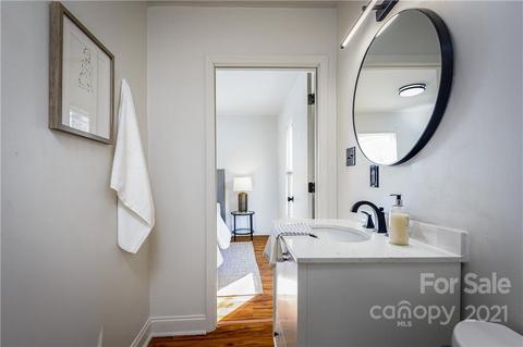 300 Orange St, Charlotte, NC 28205 photo 18