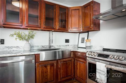 300 Orange St, Charlotte, NC 28205 photo 8
