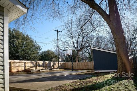 300 Orange St, Charlotte, NC 28205 photo 32