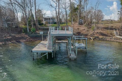 8752 Harbor Cir, Terrell, NC 28682 photo 3