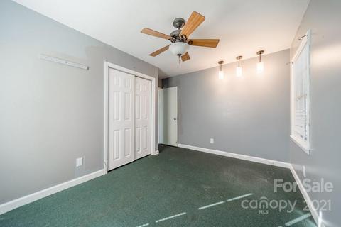 8752 Harbor Cir, Terrell, NC 28682 photo 34