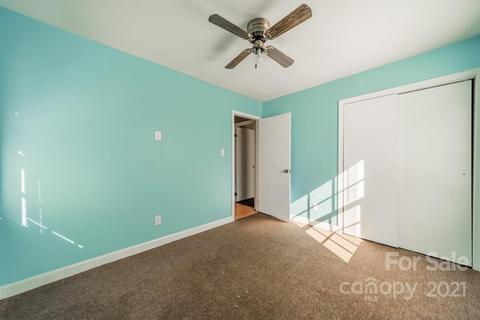 8752 Harbor Cir, Terrell, NC 28682 photo 36