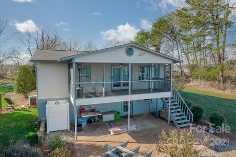 8752 Harbor Cir, Terrell, NC 28682 photo 12