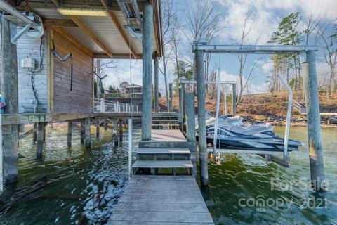 8752 Harbor Cir, Terrell, NC 28682 photo 19