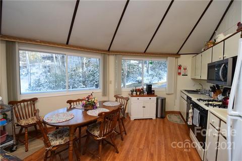 87 Rockledge Rd, Spruce Pine, NC 28777 photo 7