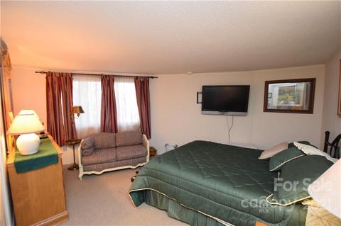 87 Rockledge Rd, Spruce Pine, NC 28777 photo 17
